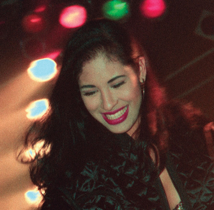 Selena y Los Dinos